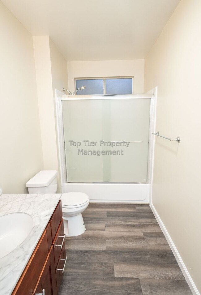 Building Photo - 1884 N 5th St