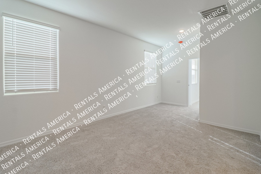 Building Photo - 15175 W Desert Bloom St