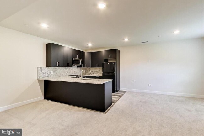 Building Photo - 21905 Woodcock Wy