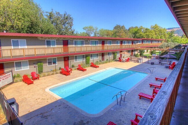 Building Photo - 6233 Montecito Blvd