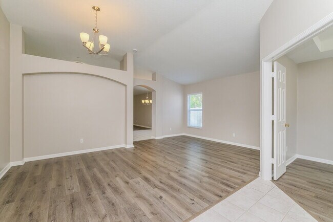 Building Photo - 1344 Dragon Head Dr