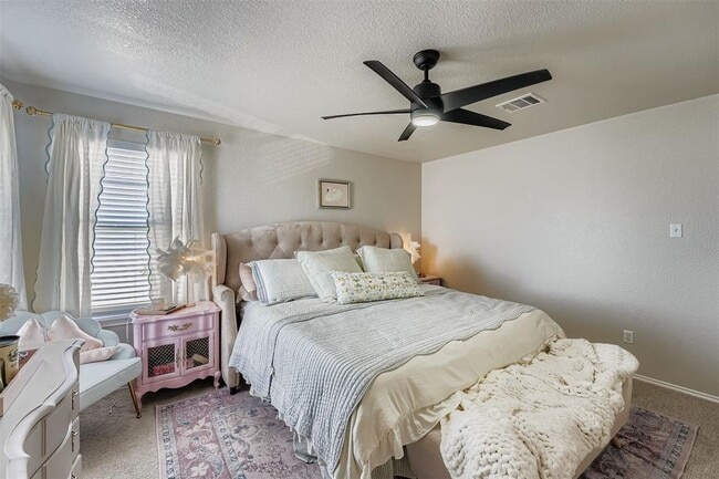 Building Photo - 1505 Tea Leaf Dr