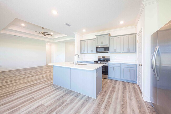 Building Photo - 12753 Shoshoney Cir