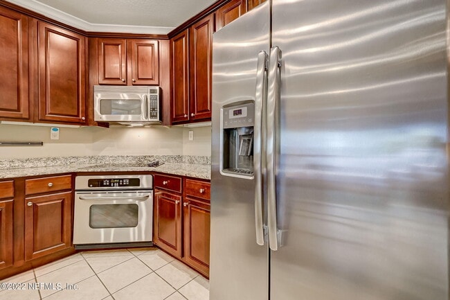 Building Photo - 1106 S Beach Pkwy