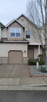 Building Photo - 18558 SW Takena Ct