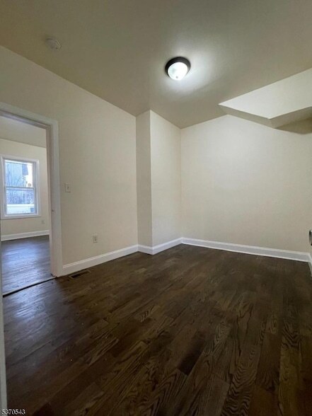 Building Photo - 130 S 8th St