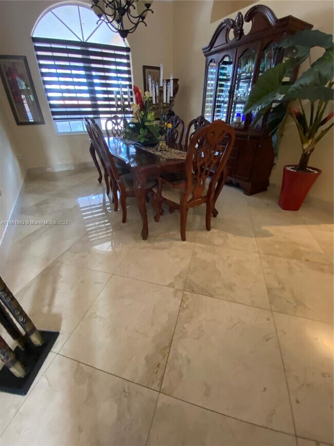 Building Photo - 531 NW 132nd Ave