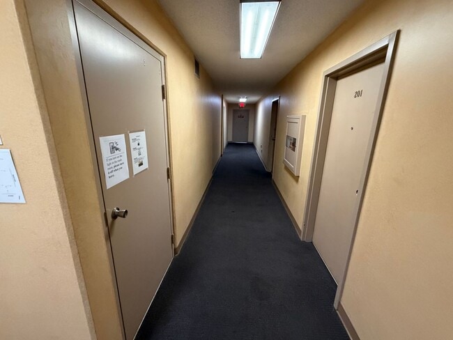 Building Photo - Studio in the Pleasanton - located Right A...