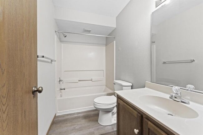 Building Photo - 2136 Stirrup Ln