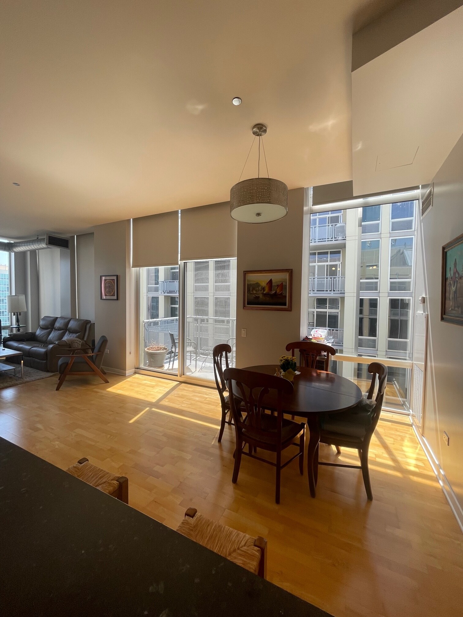 Dining Room / Great Room - 720 N Larrabee St Unit 1707
