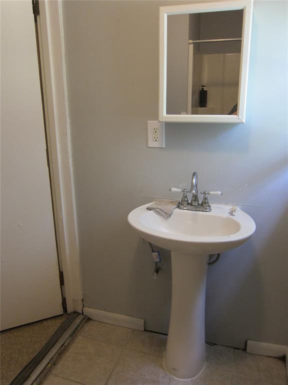 Building Photo - 1602 SW Williston Rd