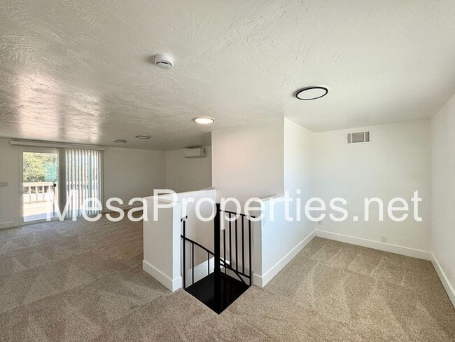 Building Photo - 8204 Kingston Ave