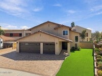 Building Photo - 5769 Nutwood Cir
