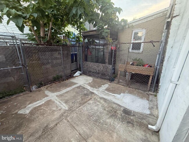 Building Photo - 3016 Gransback St