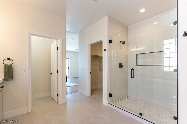 Building Photo - 9632 Staff Ln