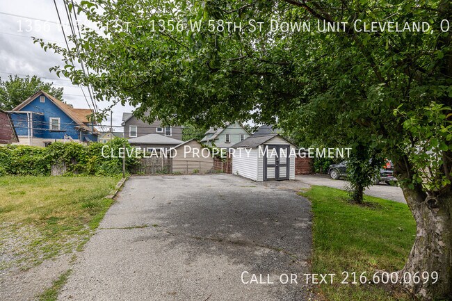 Building Photo - 1356 W 58th St
