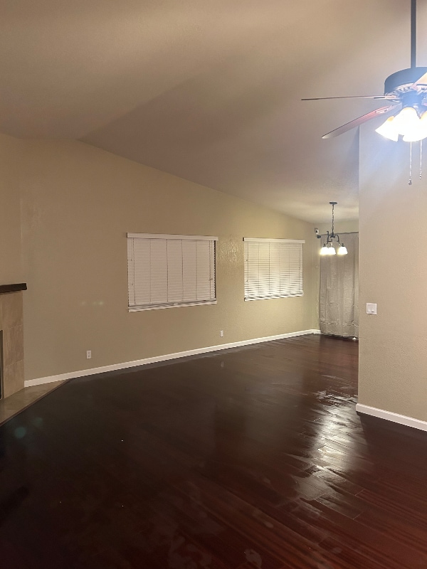 Building Photo - 5200 Roseana Ct