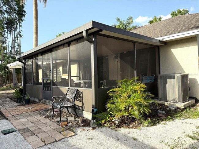 Building Photo - 1763 Lady Slipper Cir