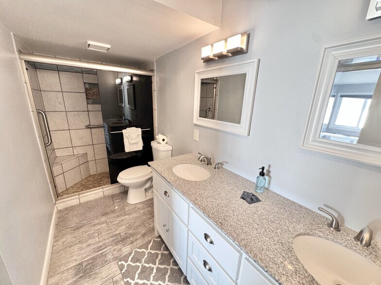 Building Photo - 201 Rudee Loop Connector