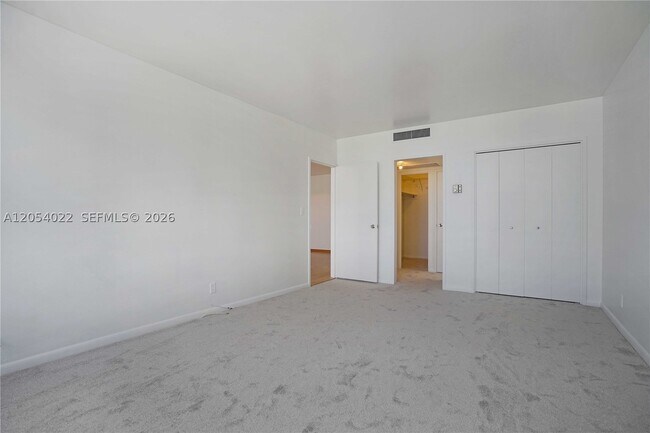 Building Photo - 5700 Collins Ave