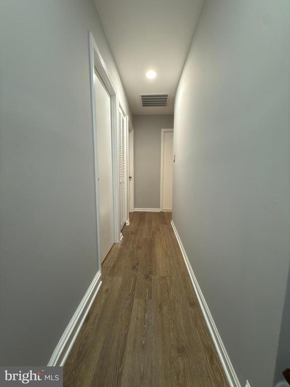 Building Photo - 3945 Wilcoxson Dr