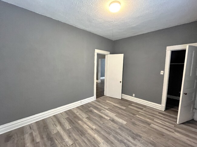 Building Photo - 7249 S Princeton Ave