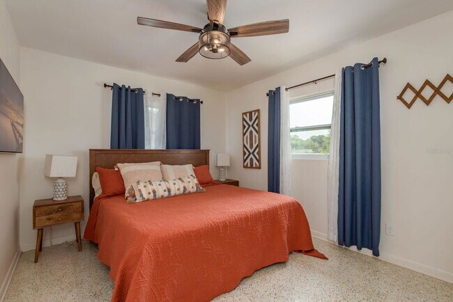 Building Photo - 2153 Pocahontas Dr