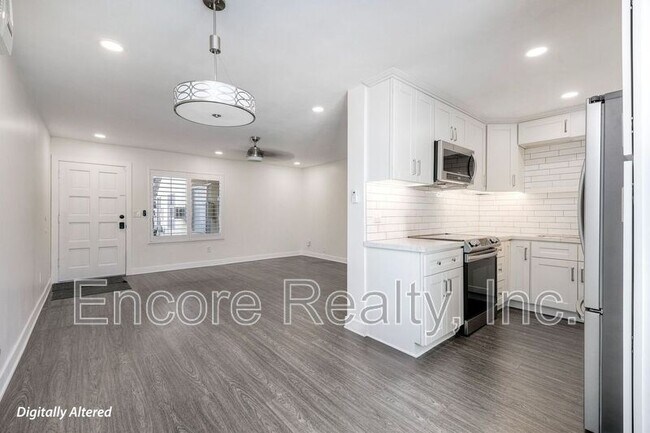 Building Photo - 4070 Illinois St