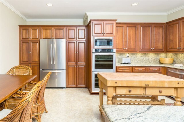 Building Photo - 34 4th St