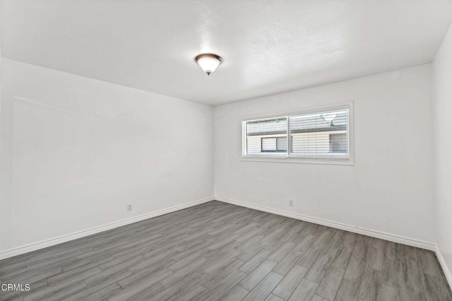 Building Photo - 3345 Porter Ln