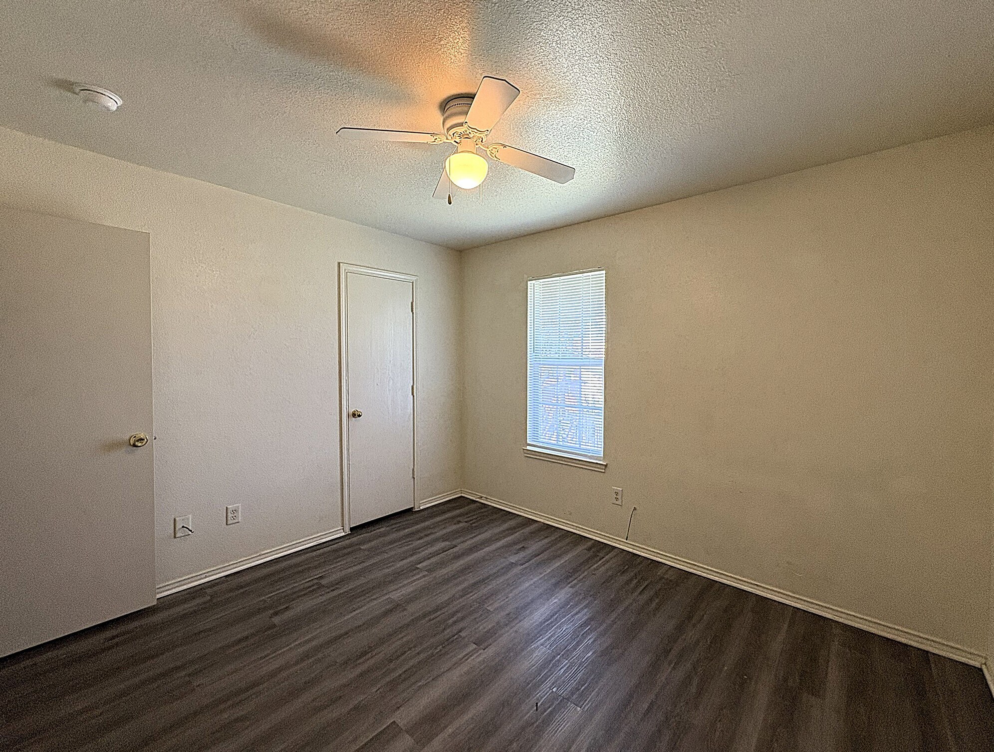 Building Photo - 5709 Redstone Dr