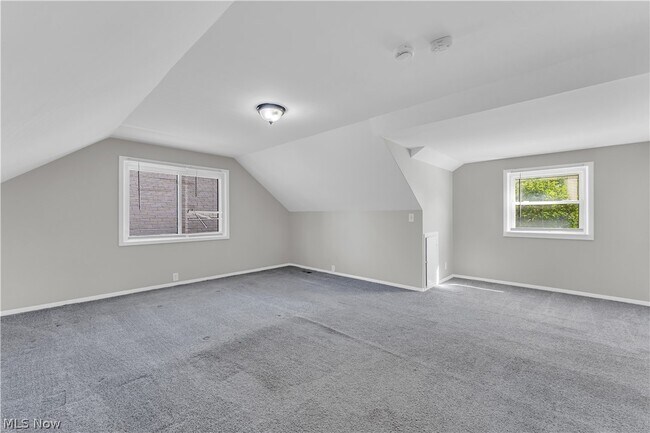 Building Photo - 14665 Pease Rd