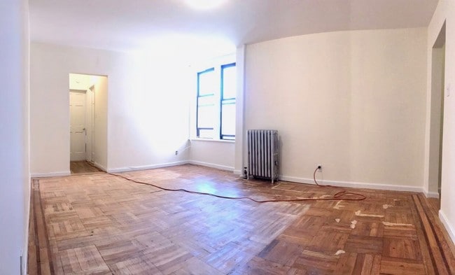 Primary Photo - 114 Albemarle Rd