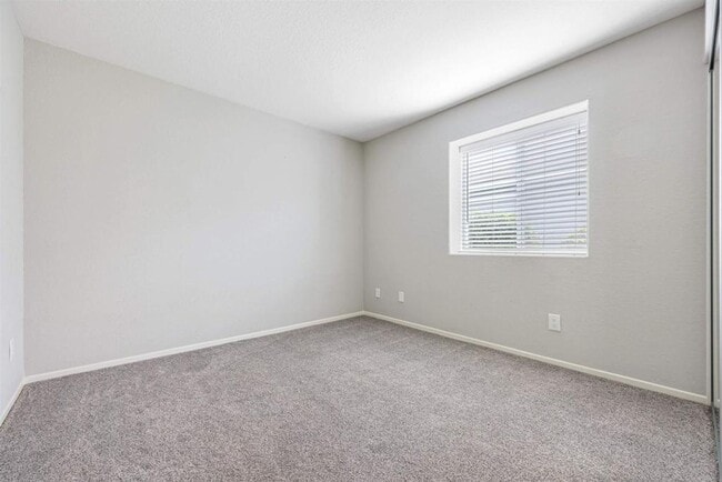 Building Photo - Remodeled 2BD Condo in the Heart of Old Poway
