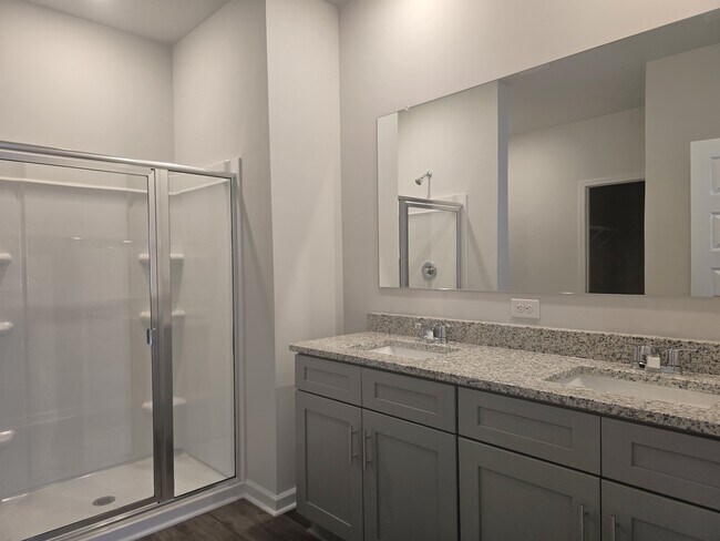 Building Photo - 5188 Captain Dr