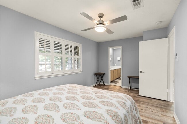 Building Photo - 12423 Honeywood Trail