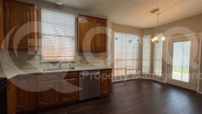 Building Photo - 11317 Oxford Pl