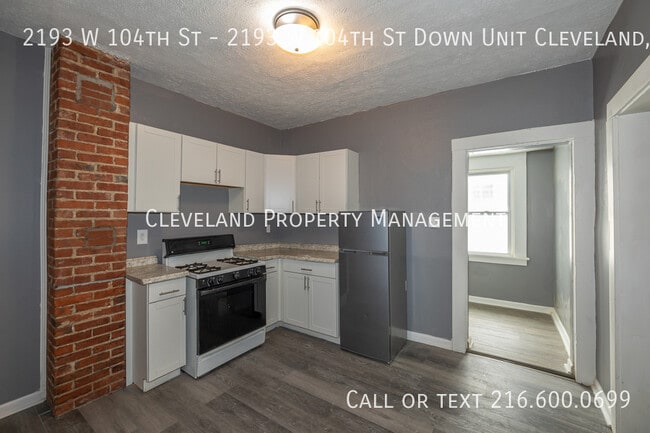 Building Photo - 2193 W 104th St