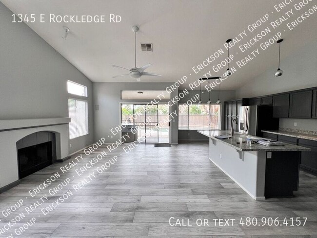 Building Photo - 1345 E Rockledge Rd