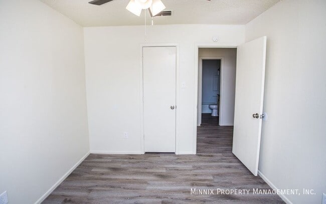 Building Photo - 4813 6th St