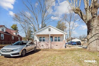 Building Photo - Charming 3BR House in Morristown located n...