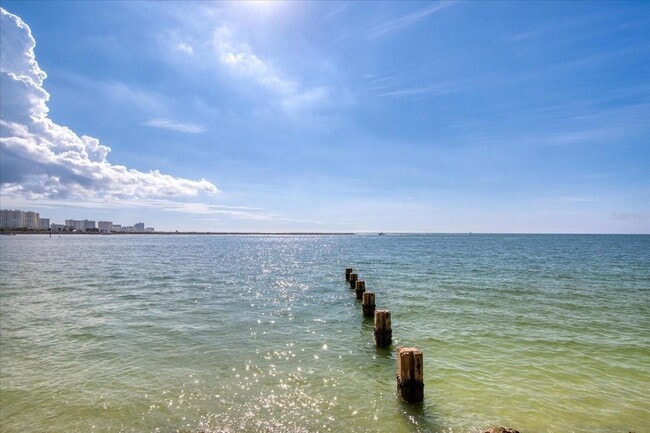 Building Photo - 440 S Gulfview Blvd