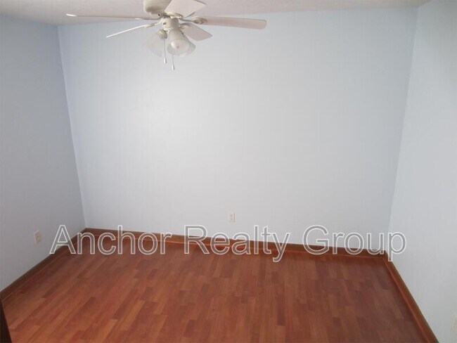 Building Photo - 12 Waterview Point