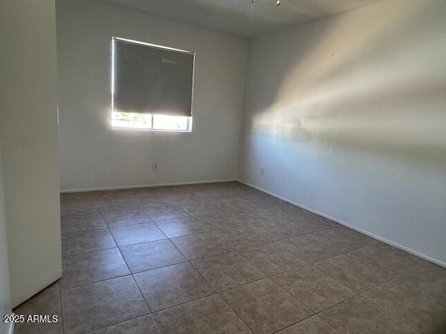 Building Photo - 1843 N Spring