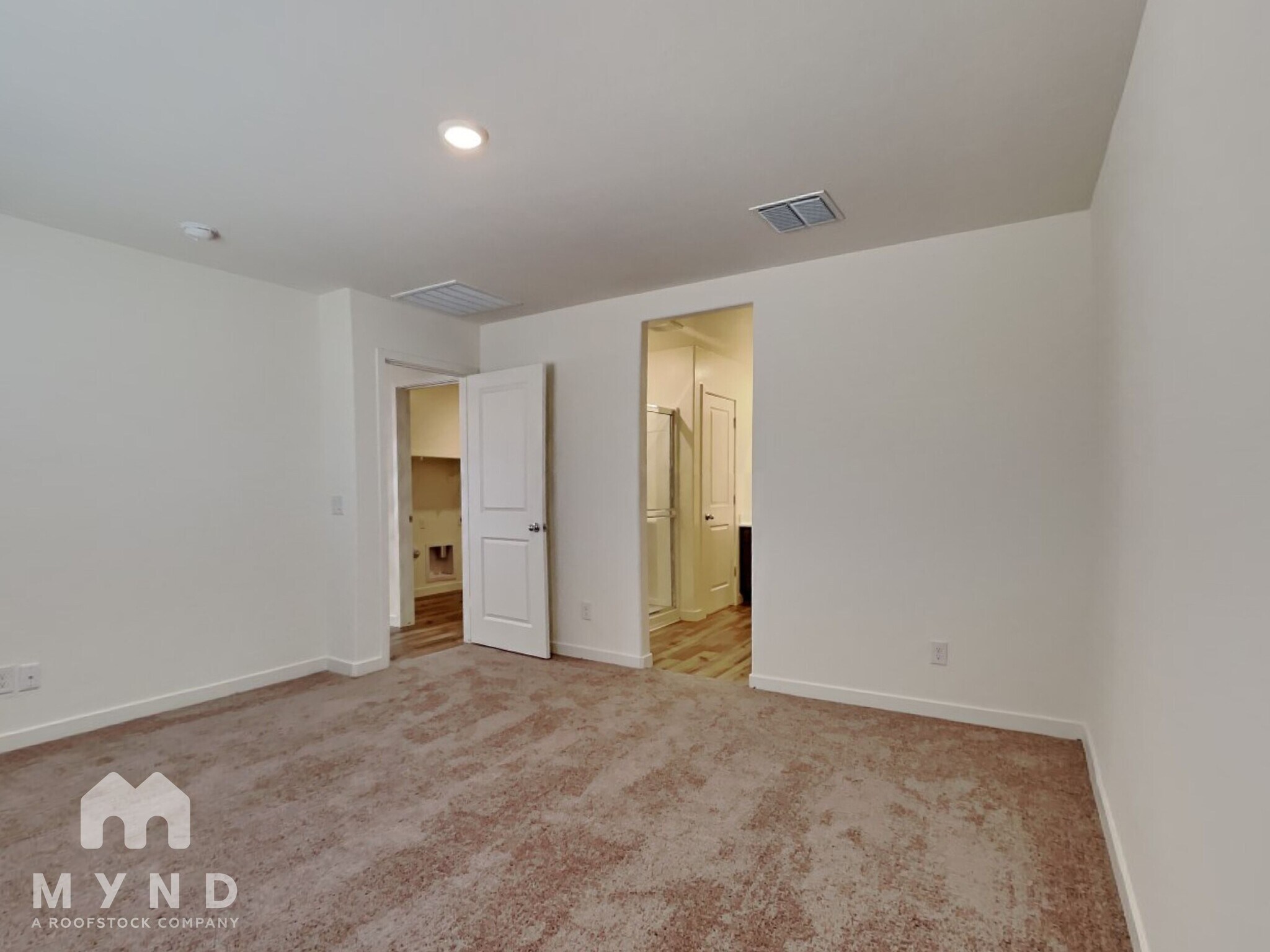 Building Photo - 1090 W Virginia Ave