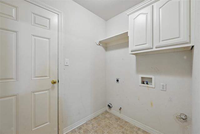 Building Photo - 211 Sendero Dr