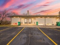 Building Photo - Easy Living in White Lake 2 Bed Home in Great Location