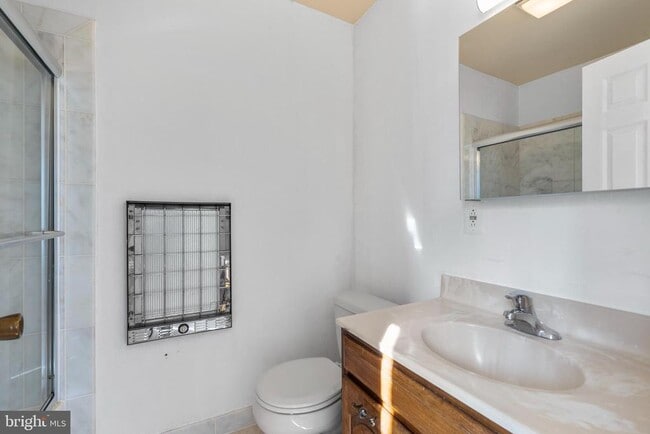 Building Photo - 6130 11th Rd N