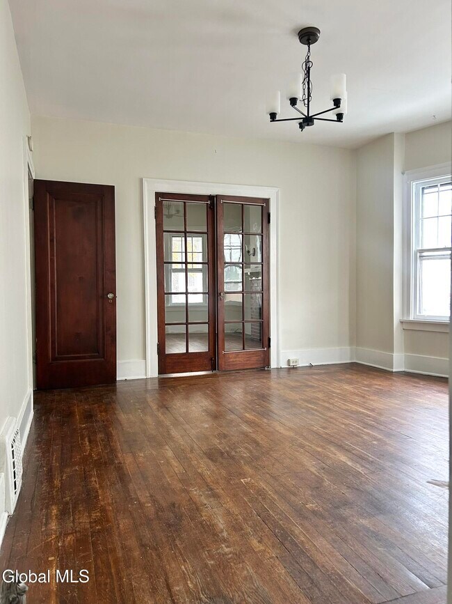 Building Photo - 1204 19th St