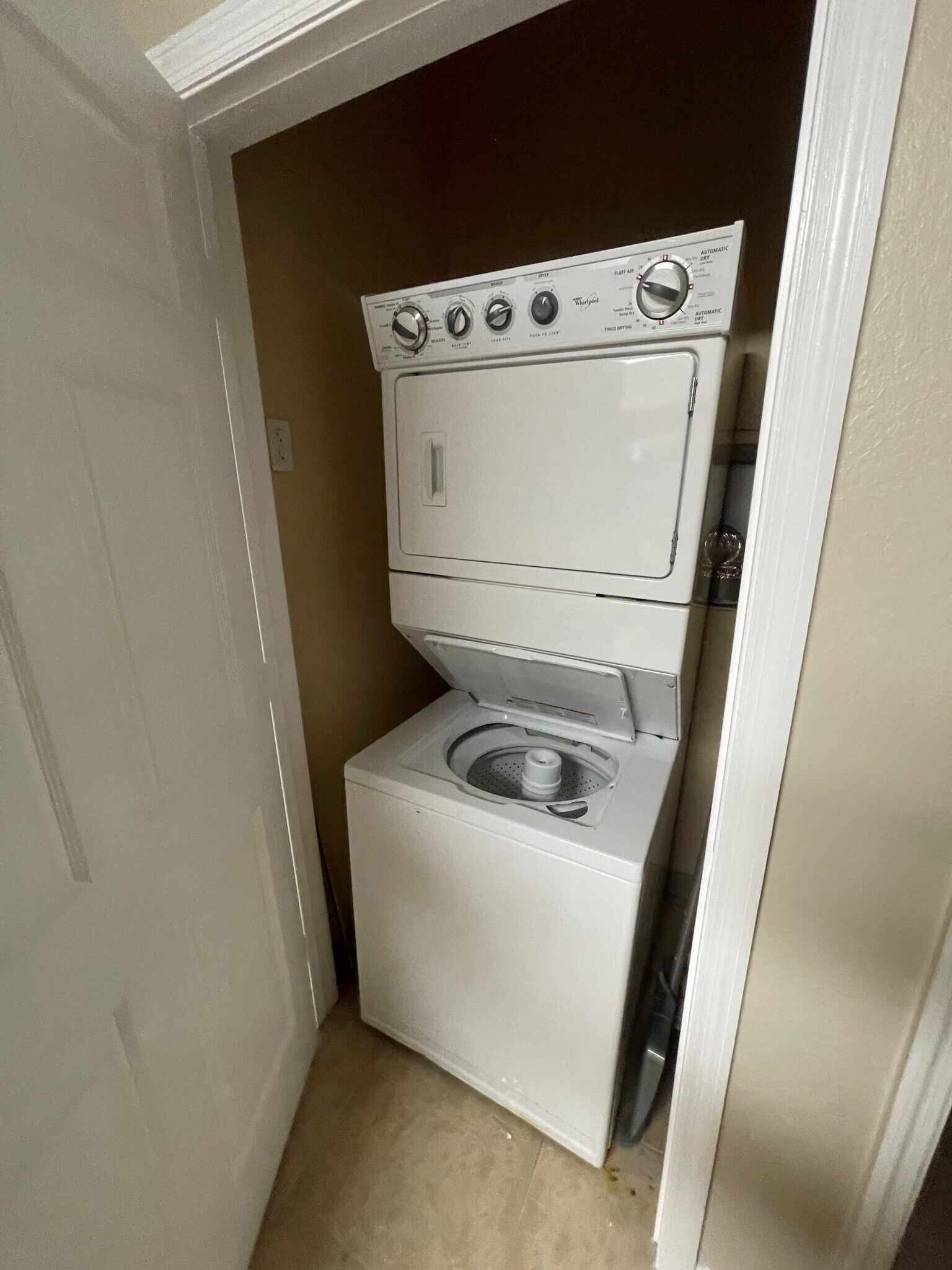 Building Photo - 1301 Tuscan Terrace